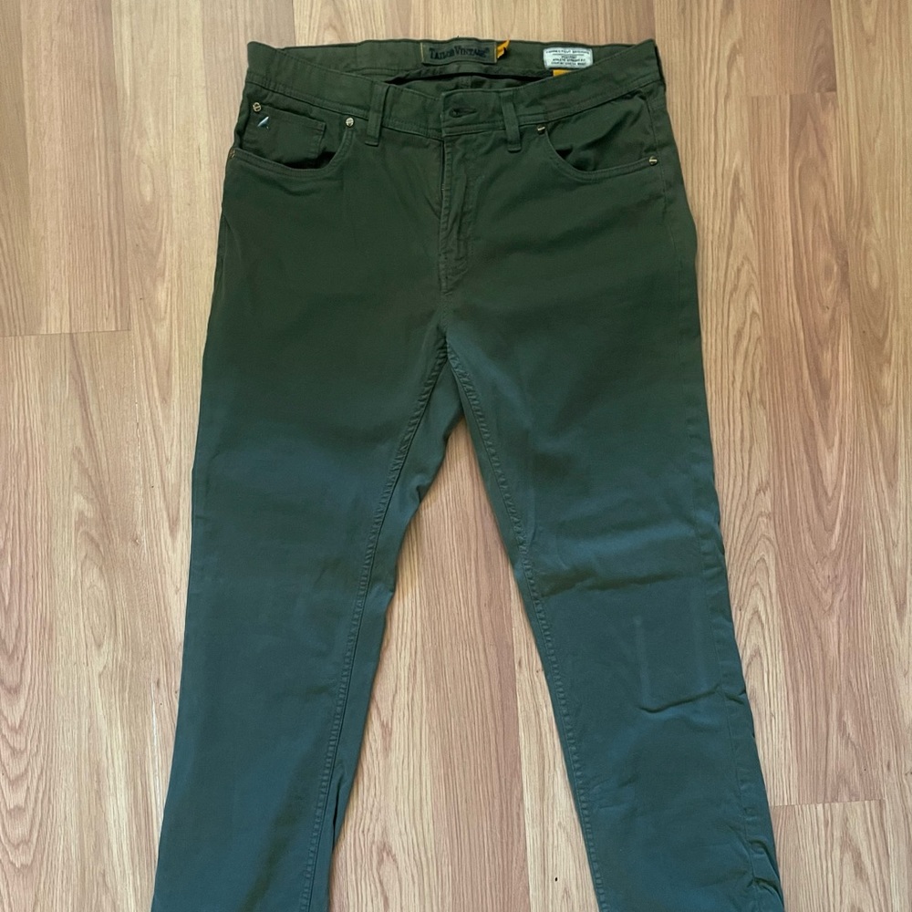 Green, slim fit, light-stretch, thin-gauge cords 34x30